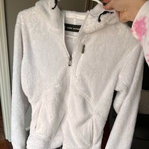 Under Armour White Faux Fur Jacket Size small